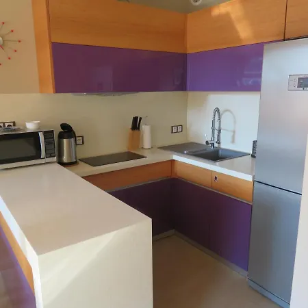 Flores 1 アパート