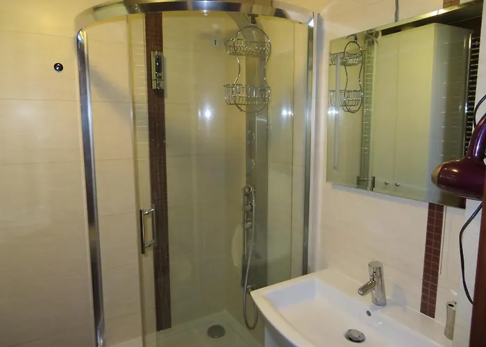 Apartamento Flores 1 *